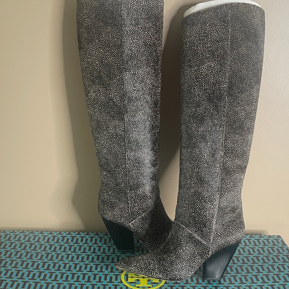 Stylish Black and Gray Women's Knee-High Boots